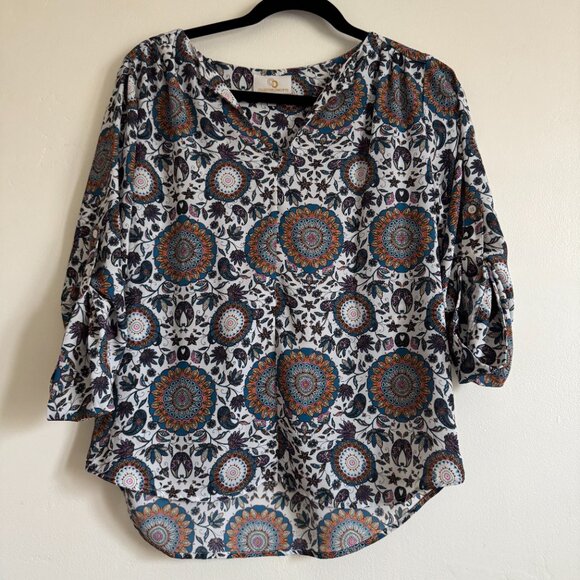 Paisley Print Split V-Neck, 3/4 Sleeve Blouse, Multicolor, Size Small - Picture 5 of 8